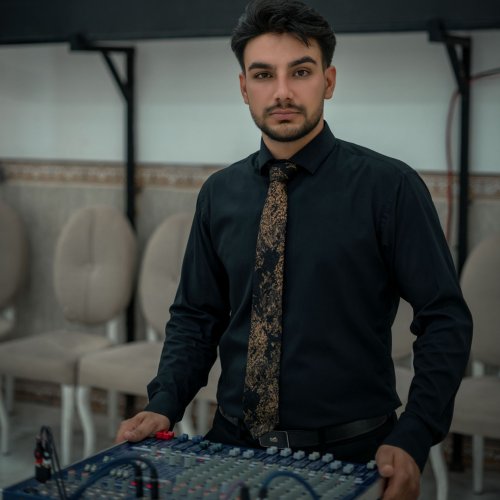دانلود آهنگ امیرحسین پیری به نام لن که وار